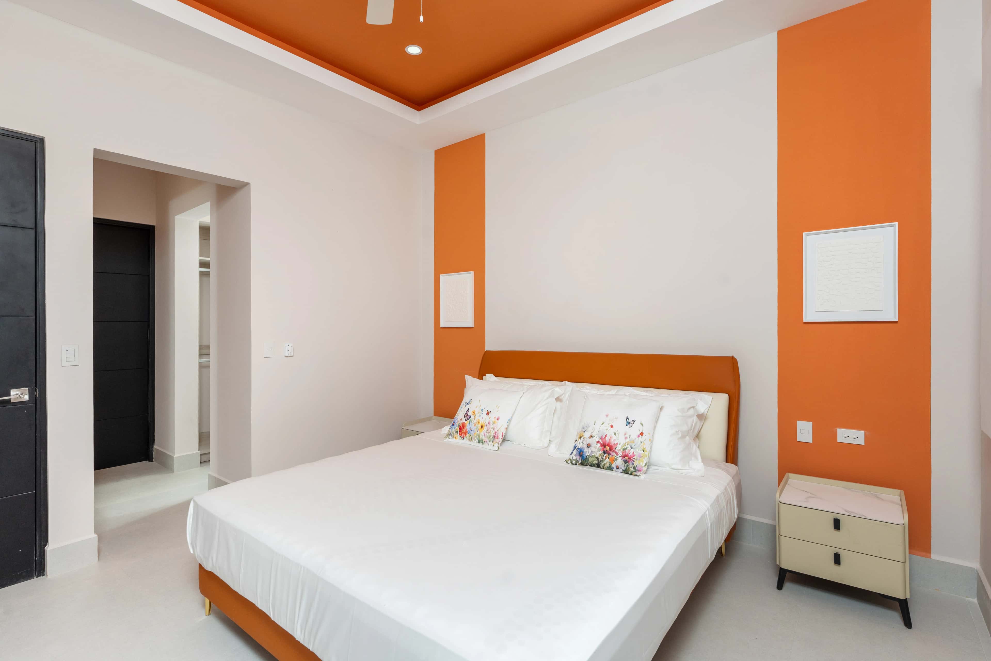 House 03 - Image 19