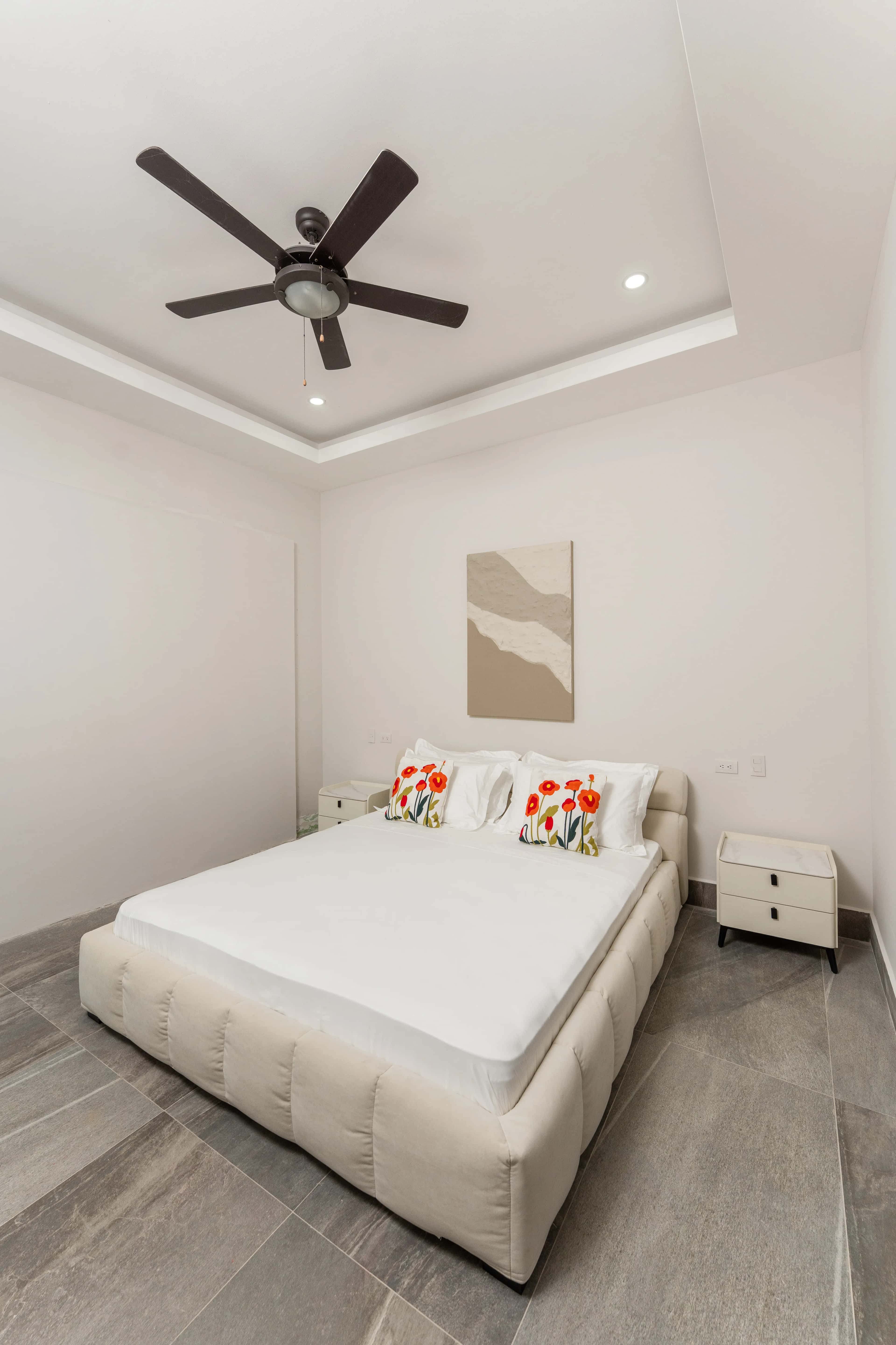 House 04 - Image 11