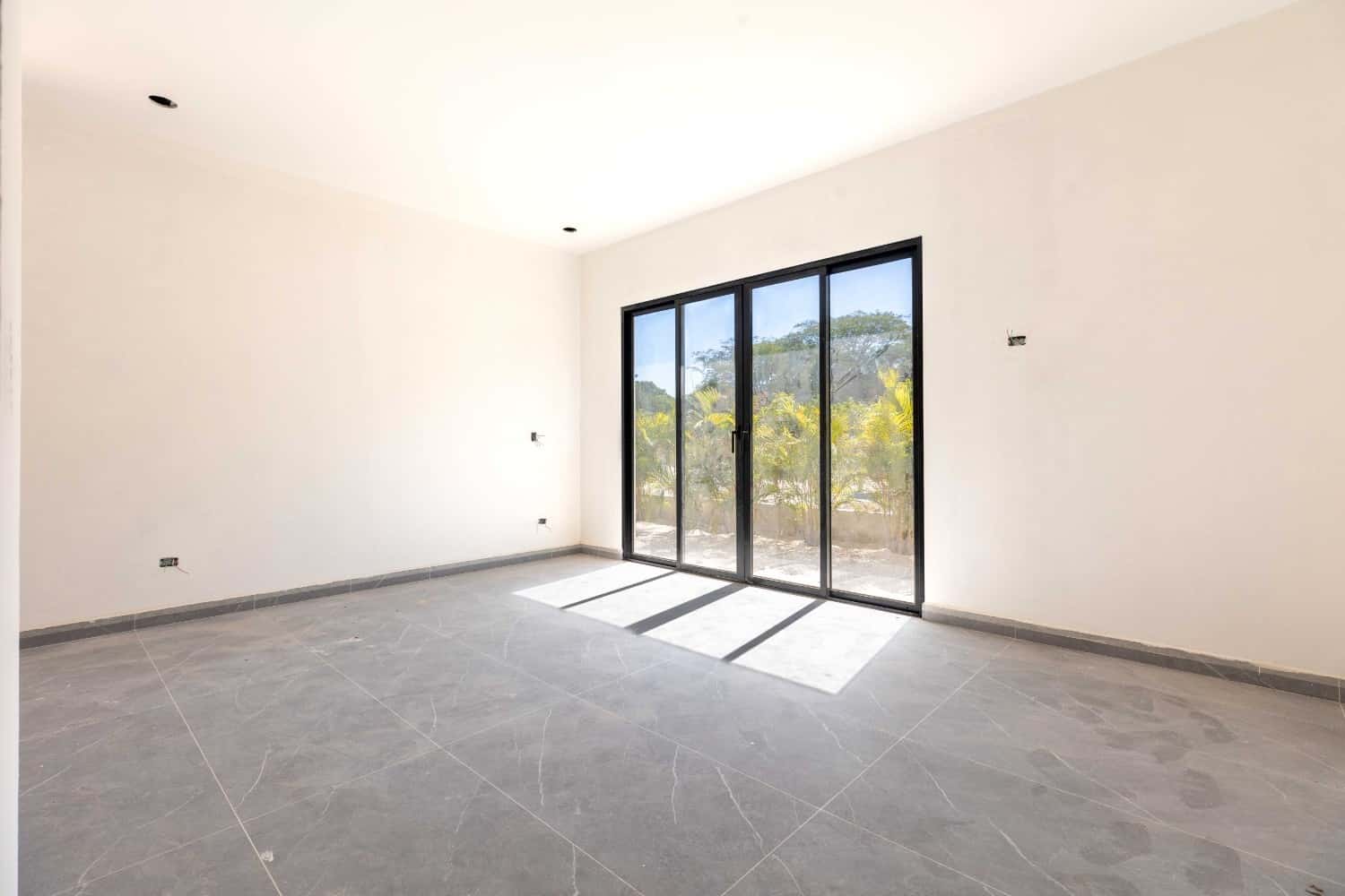 House 22 - Image 13